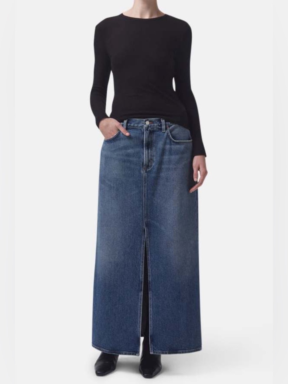 Agolde Leif Skirt in Swing 29 $300